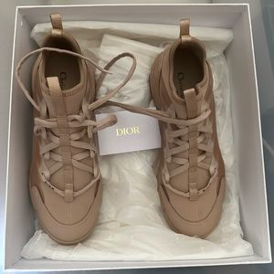 Dior D-Connect Sneaker Size 38.5